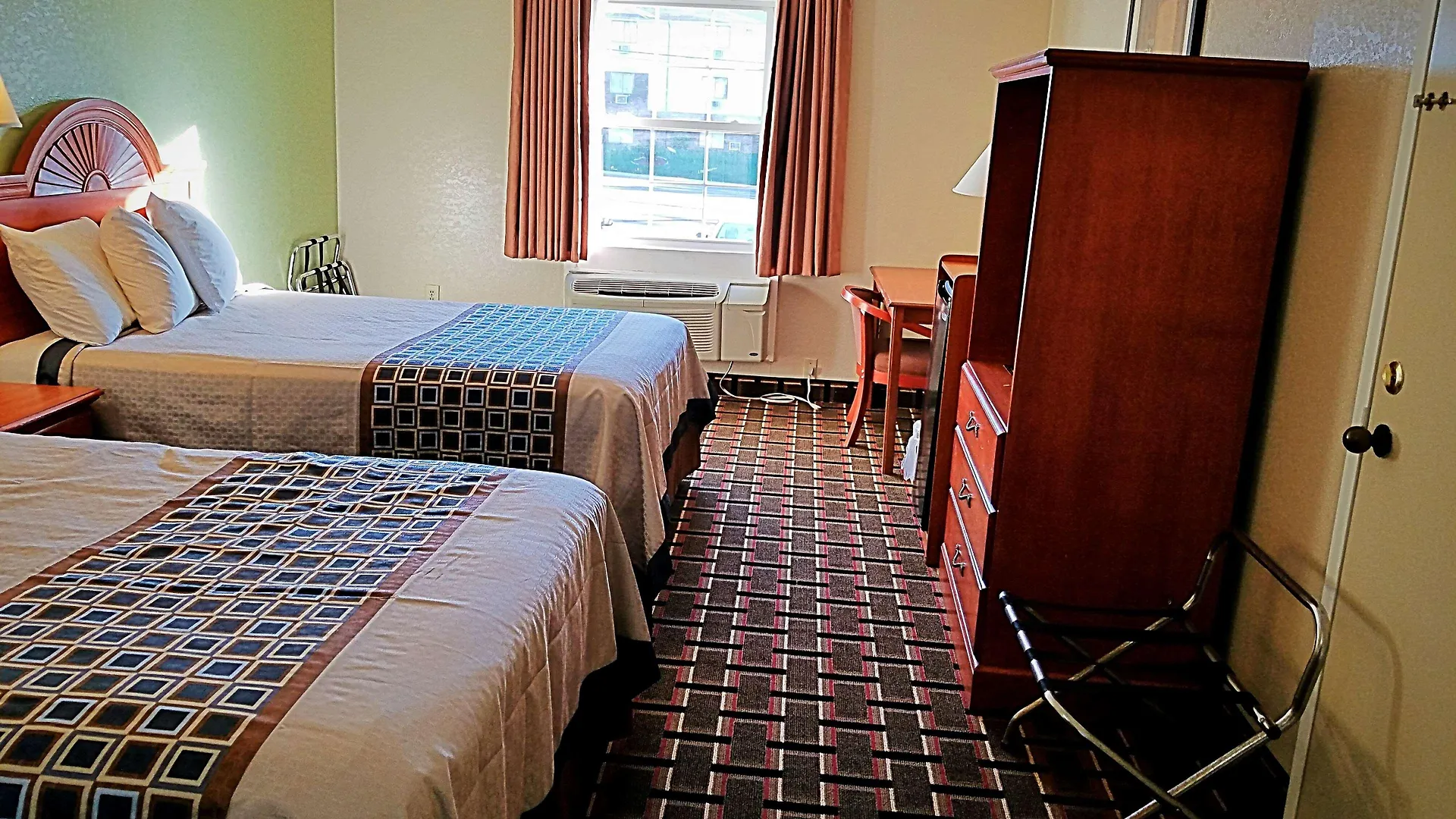Red Roof Inn Richmond, Va - W Broad St Hotel Richmond