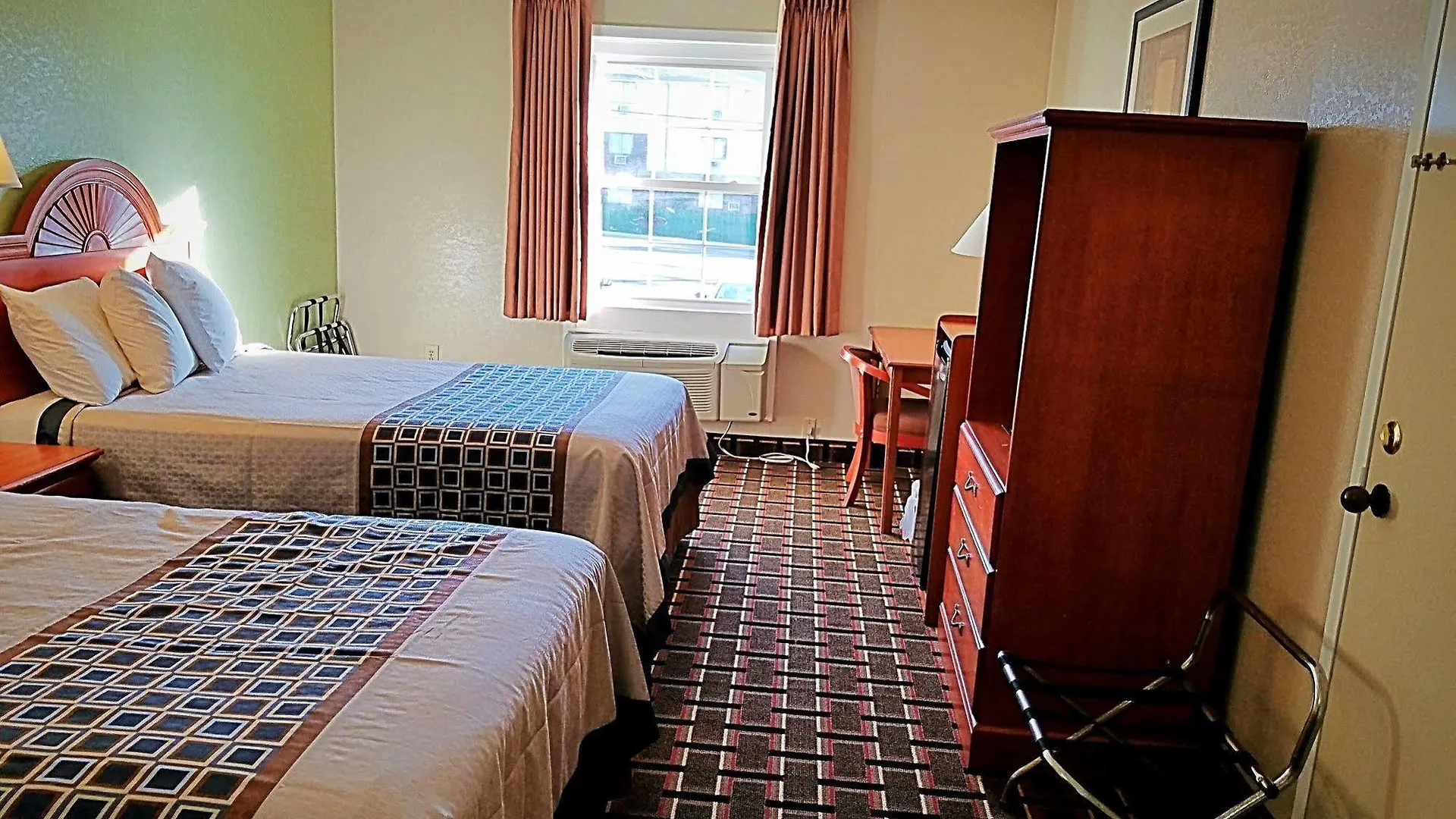 Red Roof Inn Richmond, Va - W Broad St